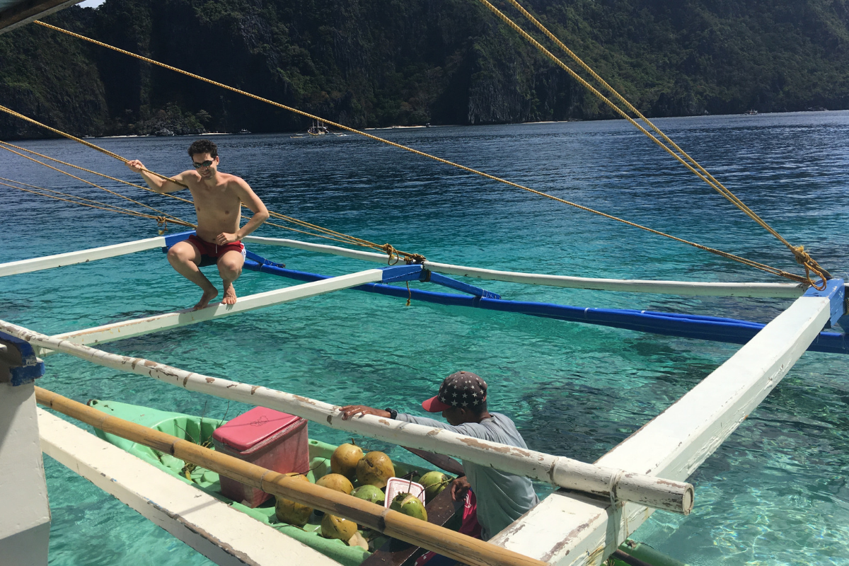 Visitare le Filippine - barca El nido