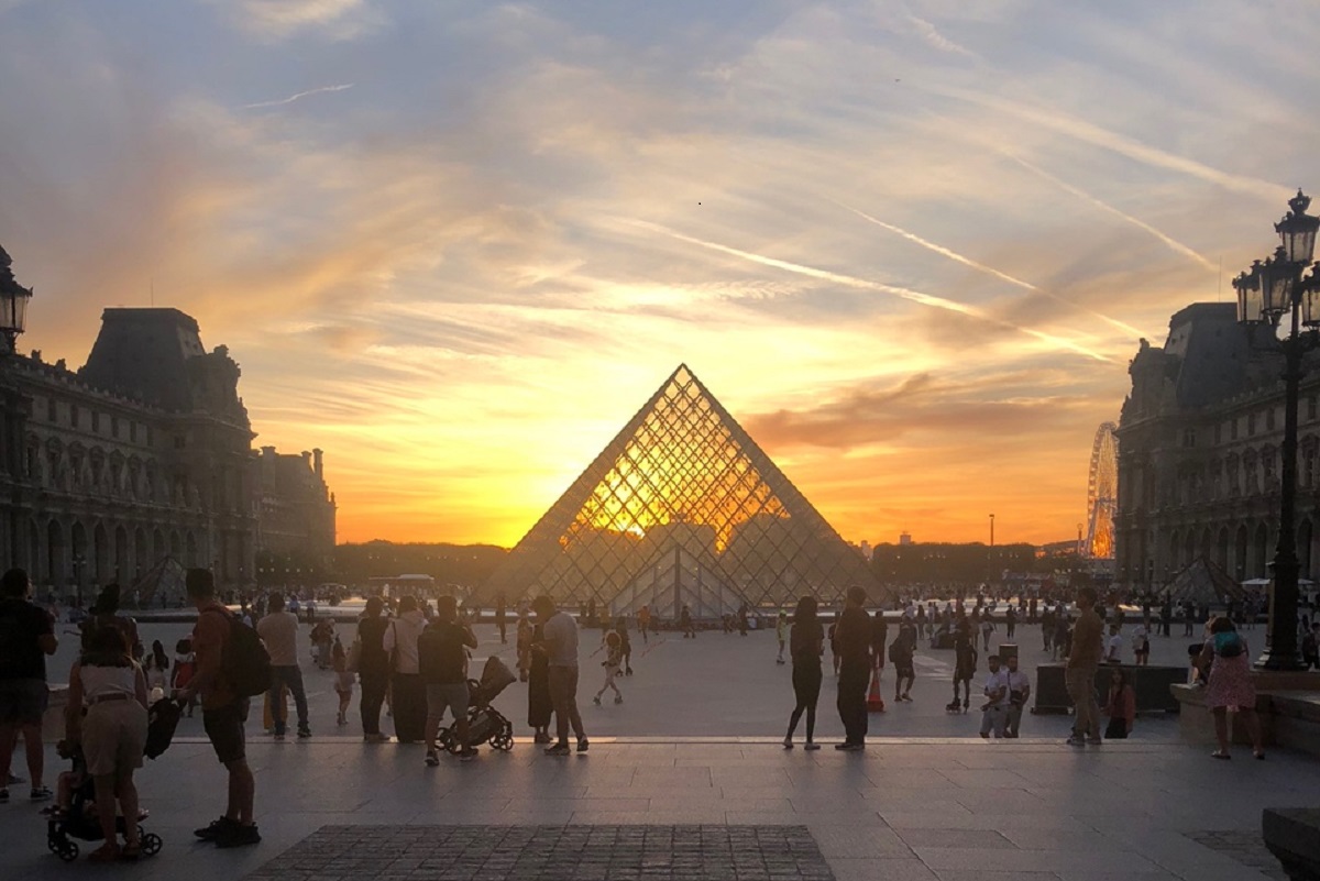 Parigi spendendo poco tramonto