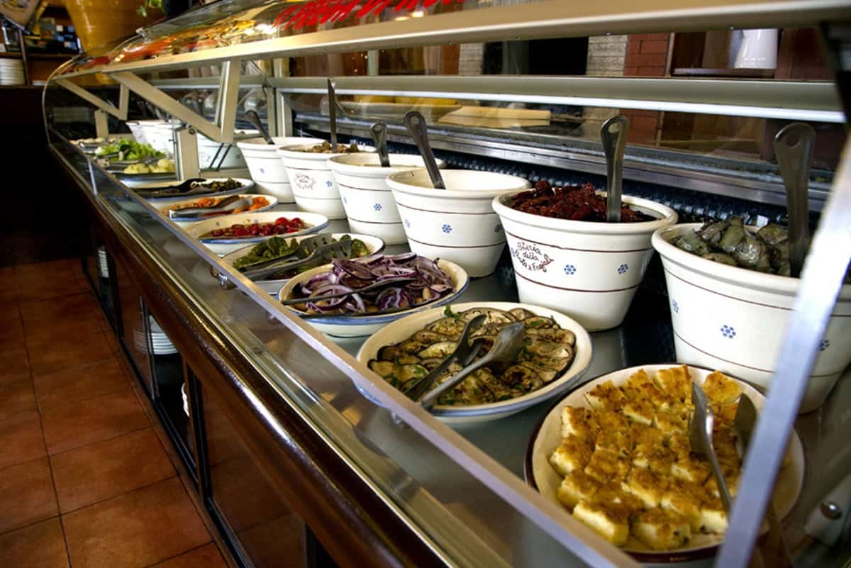 Dove mangiare a NoLo a Milano Pasta e Fagioli antipasti